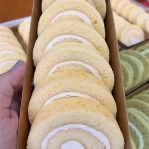 Bánh cuộn kem